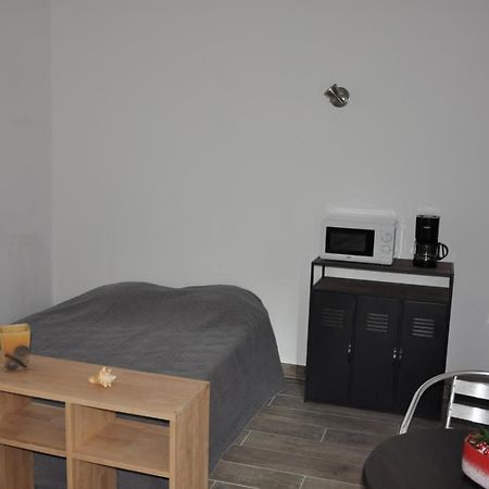Location Studio Meuble Avec Jardin Sorgues Exterior foto